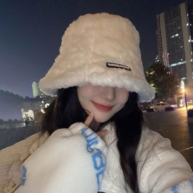 Bucket Fluffy Hat Plain