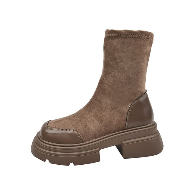 Bottes plates à plateforme