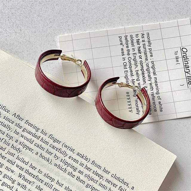 Textured Hoop Earring