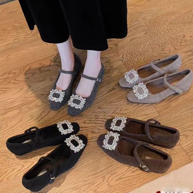 Rhinestone Accent Heel Jane Mary Pumps Chunky