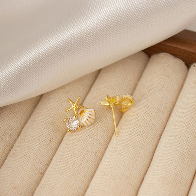 Stud Clip Rhinestone Asymmetrical Shell Faux On / Earring Pearl