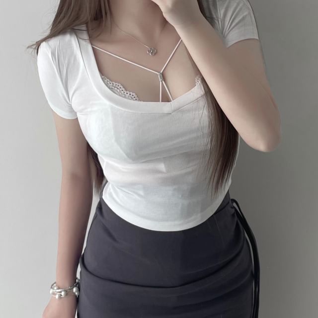Halter Slim Bra Fit Top / Crop Neck Plain Short-Sleeve Scoop Lace T-Shirt