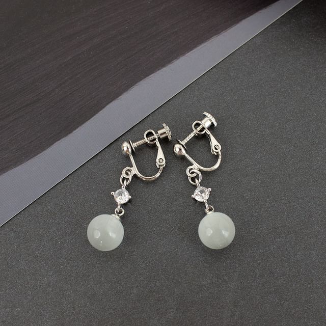 Earring (Various Faux Stone Dangle Cuff Alloy Designs) / Ear Eye Cat