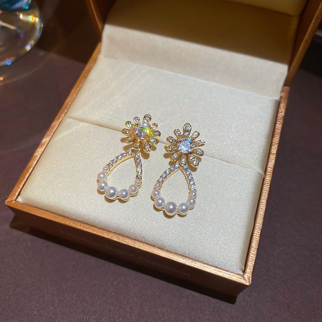 Pearl Earring Floral Drop Alloy Faux Rhinestone