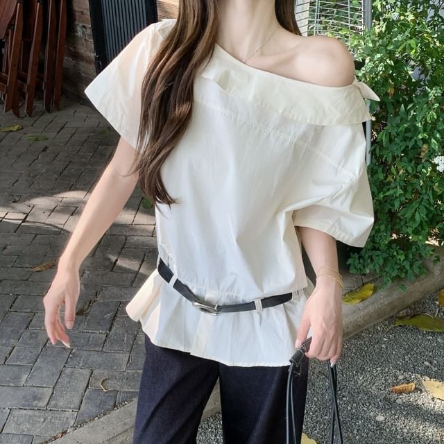 Blouse Set: Sleeveless Plain One Shoulder + Belt