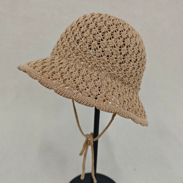 Chapeau cloche en tricot uni