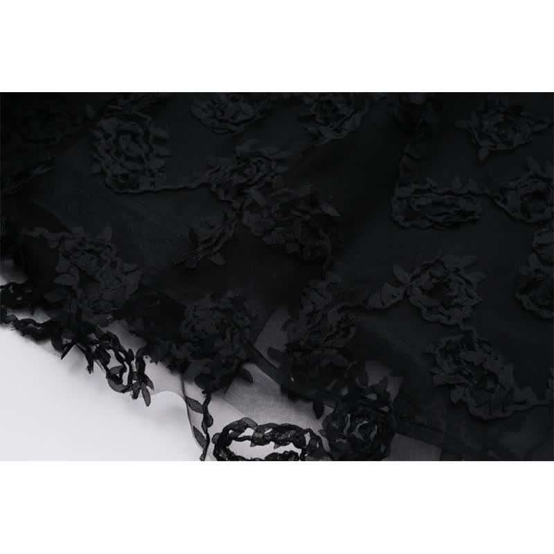 Ensemble robe nuisette en dentelle avec cardigan et nœud rouge