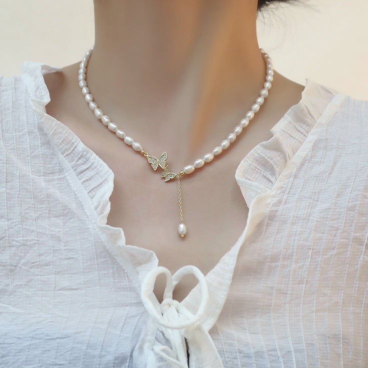Butterfly Dance Pearl Necklace - Pink Pink