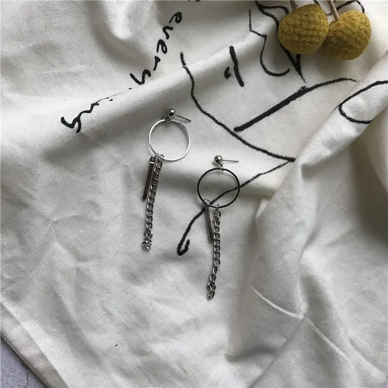 Chain Drop Earring-1