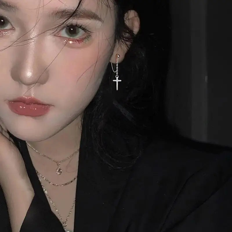 Cross Chained Sterling Silver Earring CG114 - Silver / One