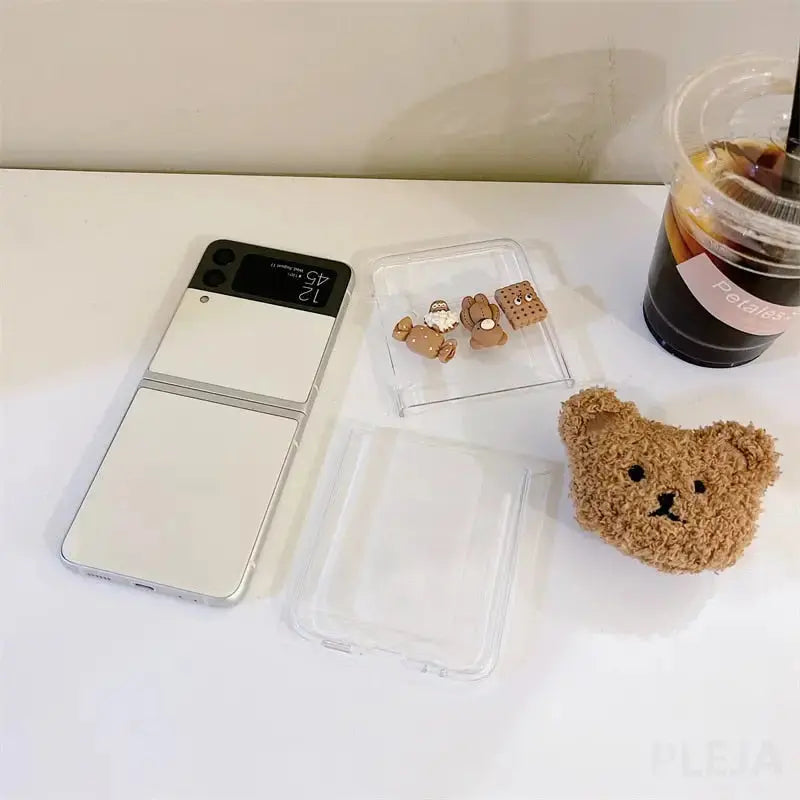 Cute Fluffy Bear Phone Case For Samsung Galaxy Z Flip3 BC097