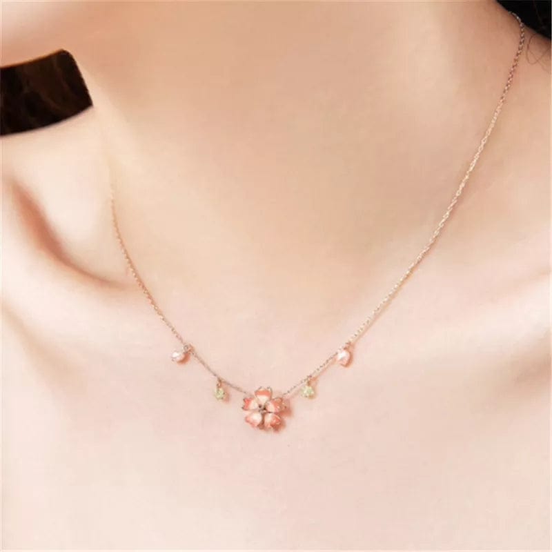 Pink Flower Necklace - Wonderland Case