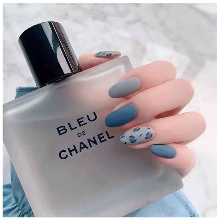 Matte Press-On Nails - B1 / Airy Blue