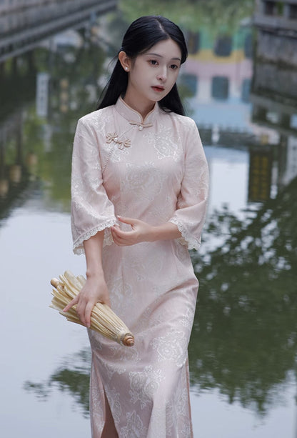 Rosa elegantes Cheongsam