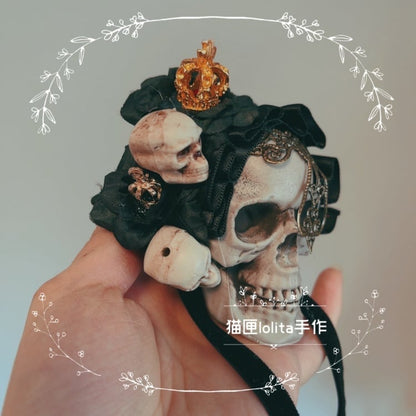 Handmade Halloween Gorgeous Skull Brooch