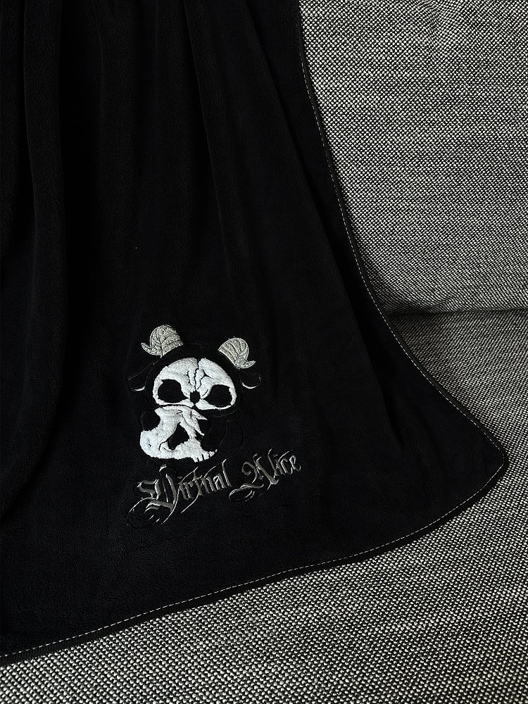 Gothic Bath Black and Grim Reaper White Towel