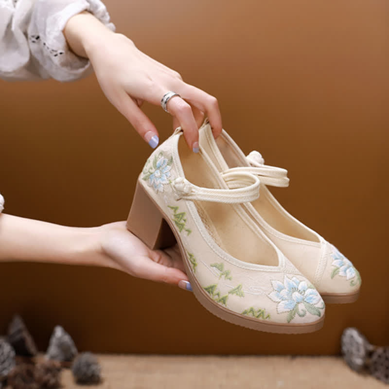 Vintage Floral Embroidery Canvas High Heel Shoes