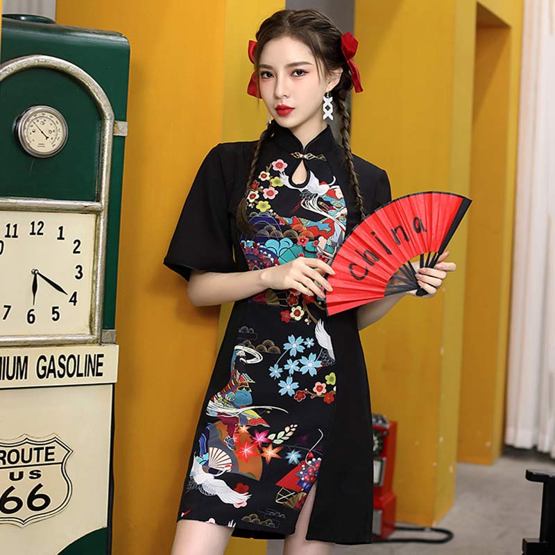 Charming Colorful Print Short Sleeve Cheongsam Dress