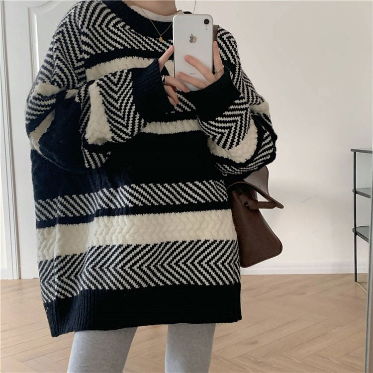 Vintage Black Knit Sweater