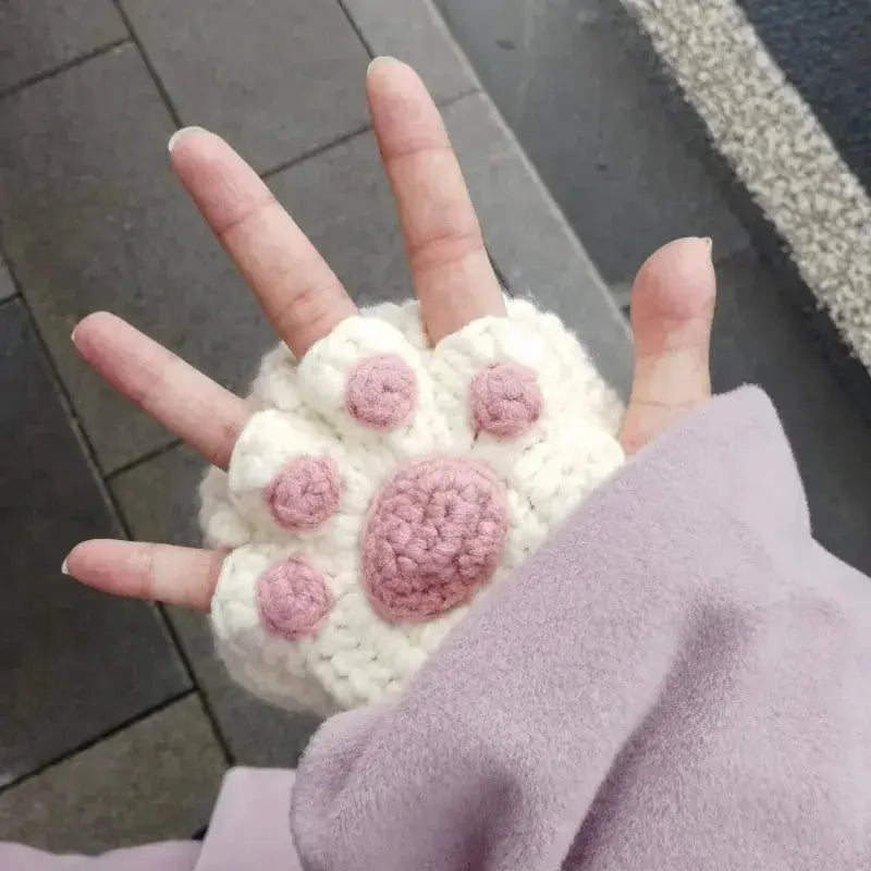 DIY Knitted Cat Paw Gloves