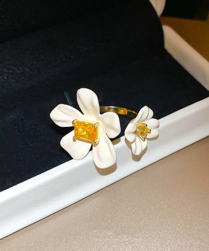 Floral Rings Elegant Acrylic Copper Overgild Zircon White Open