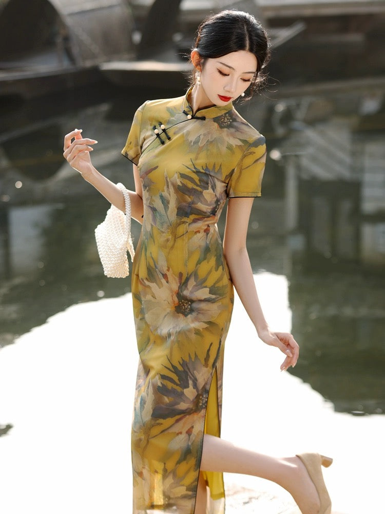 Sunflower Short Sleeve Long Cheongsam