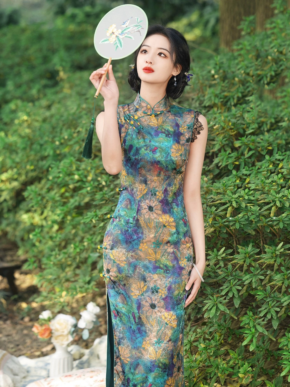 Retro Floral Sleeveless Long Cheongsam