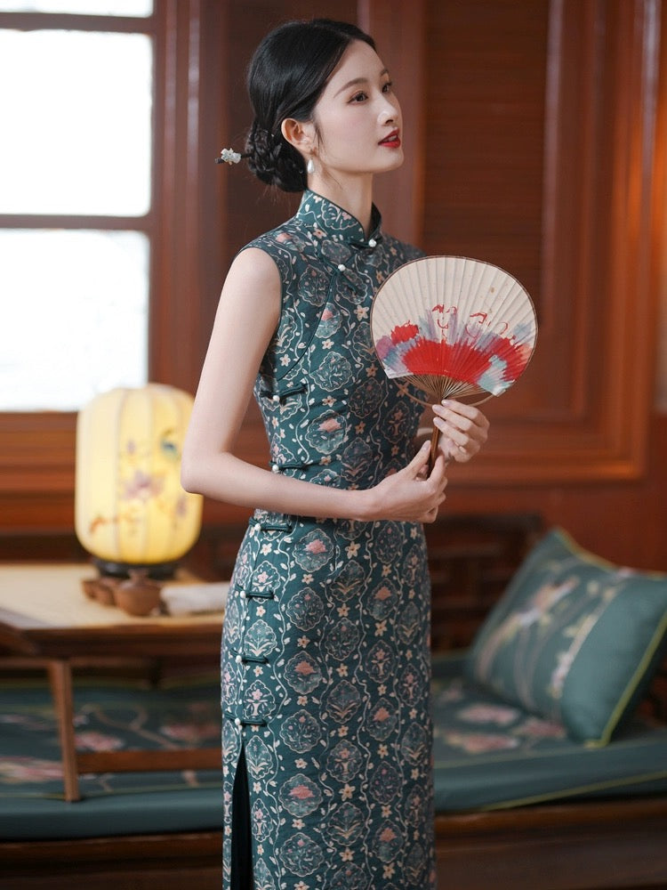 Elegant Classic Floral Cheongsam