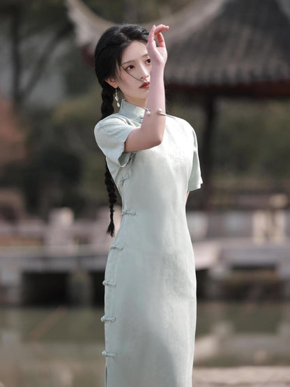 Elegant Satin Short Sleeve Cheongsam