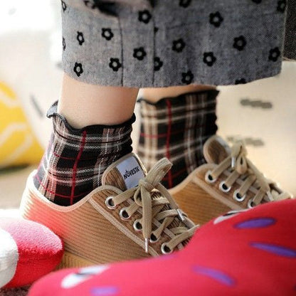 Plaid Knit Socks