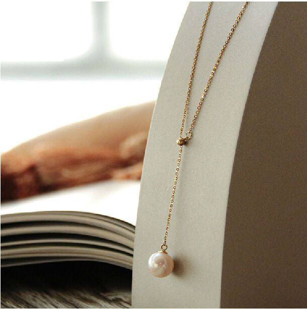 Faux Pearl Drop Necklace