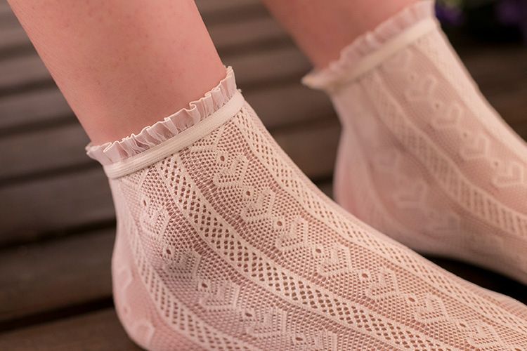 Frill Trim Lace Socks