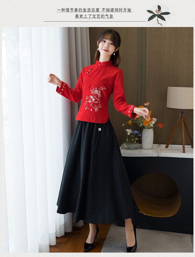 Flower Embroidered Hanfu Blouse