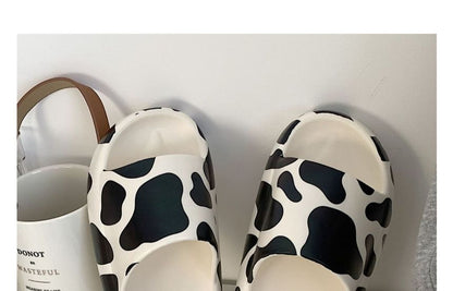 Chaussons de salle de bain à imprimé vache