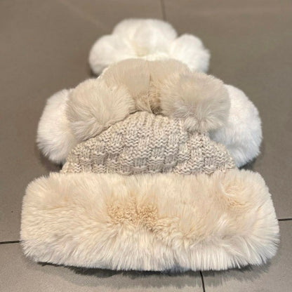 Fluffy Beanie Pom Panel