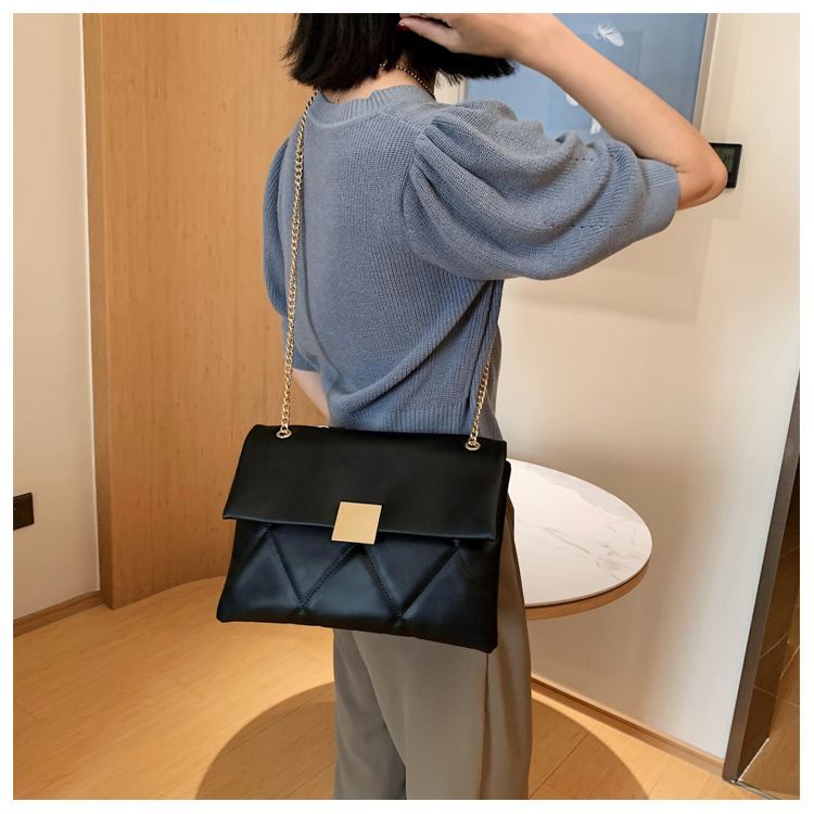 Sac à bandoulière à rabat en similicuir