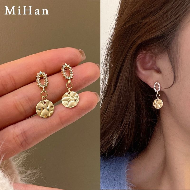 Earring Clip-On Floral / Rhinestone Drop