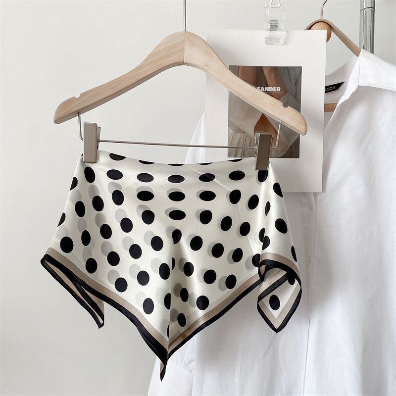 designs) Scarf Silk Print (various