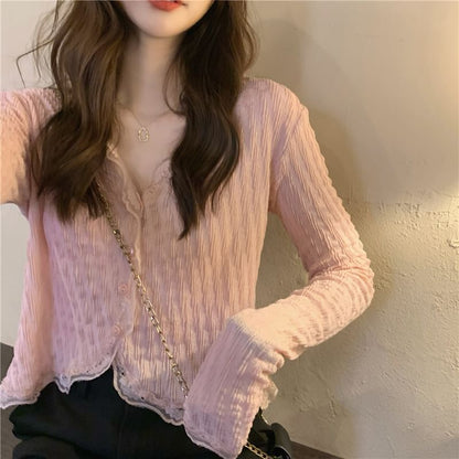 Lace Trim Cropped Blouse