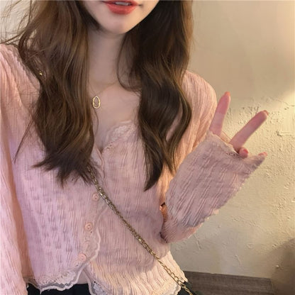 Lace Trim Cropped Blouse