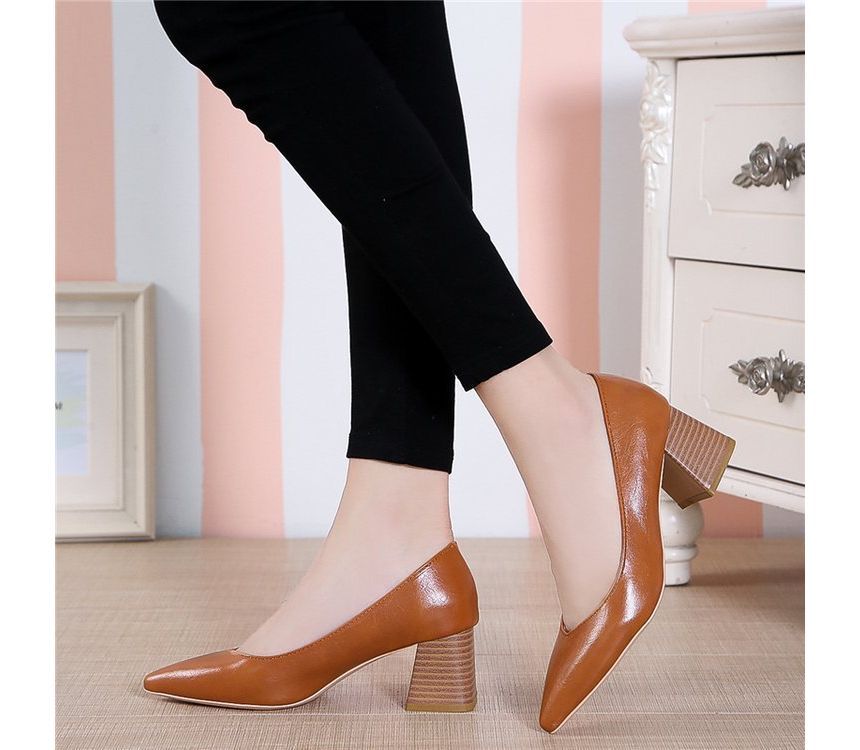 Pointy-Toe Chunky-Heel Pumps