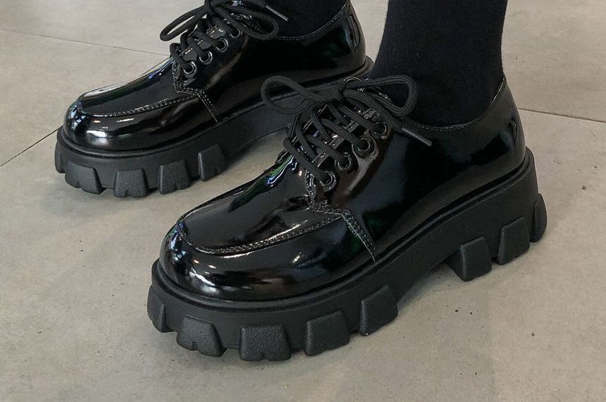 Platform Lace-Up Patent Shoes