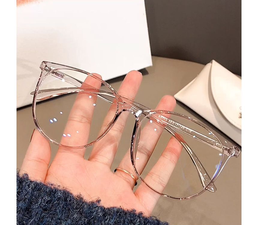 Light Blue Glasses Filtering