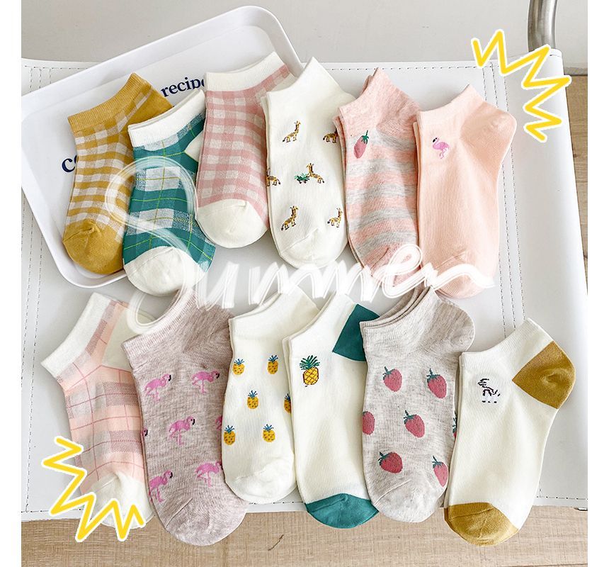 Set Of 6 Pairs: Jacquard Socks