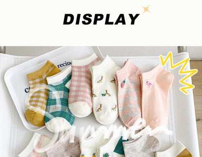 Set Of 6 Pairs: Jacquard Socks