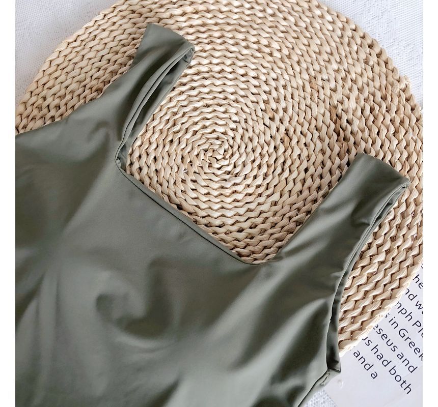 Padded Crop Tank Top