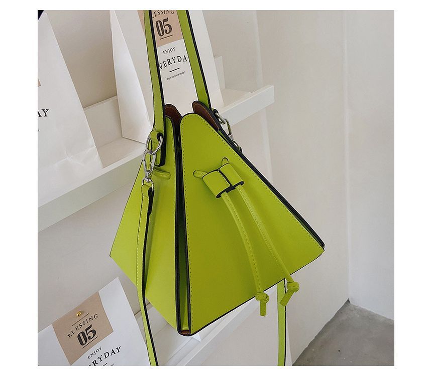 Crossbody Bag Triangle
