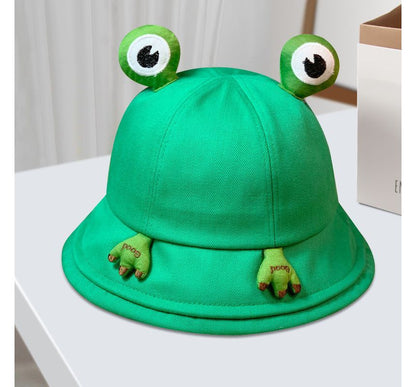 Detail Hat Frog Bucket