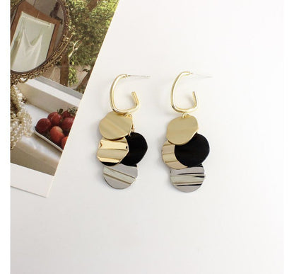 Alloy Fringed Disc Earring