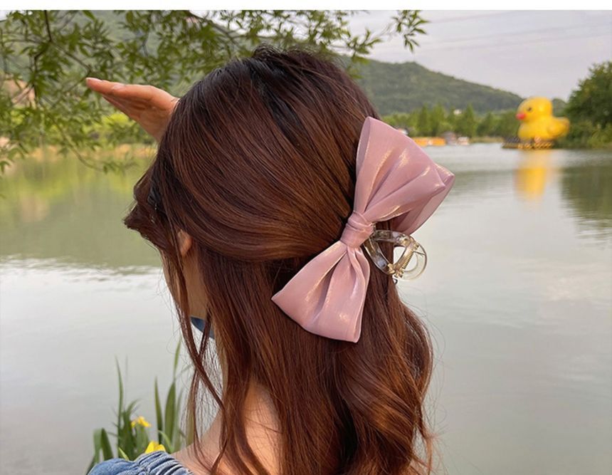 Mesh Bow Hair Claw